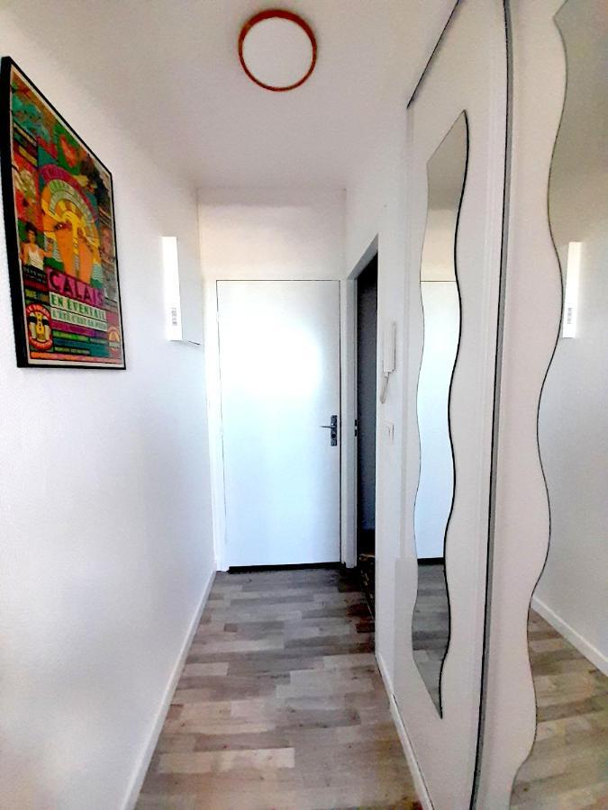 Studio Plage, Vue Mer Et Dragon, Garage Pour Moto Calais Exterior foto